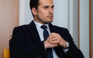 Halef Dizisinde Yeni Yüz: Kenan (Hakan Dinçkol) Kimdir?