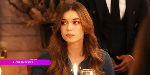 yali capkini afra saracoglu kimdir