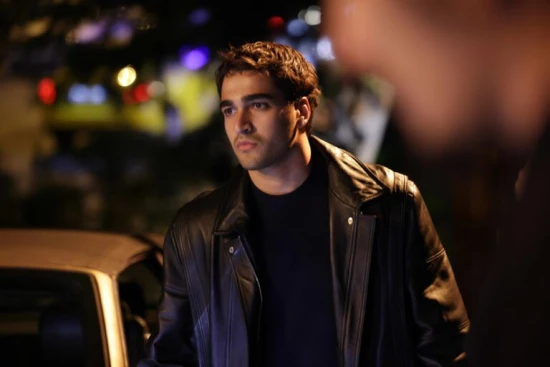 Show TV Delikanlı ve Disney Plus Bize Bir Şey Olmaz Afiş Krizi