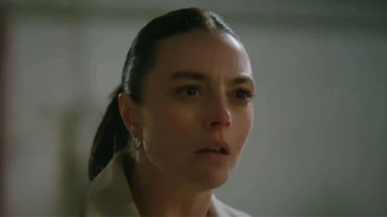 Mert Ramazan Demir ve Melis Sezen Delikanlı Dizisi Oyuncuları